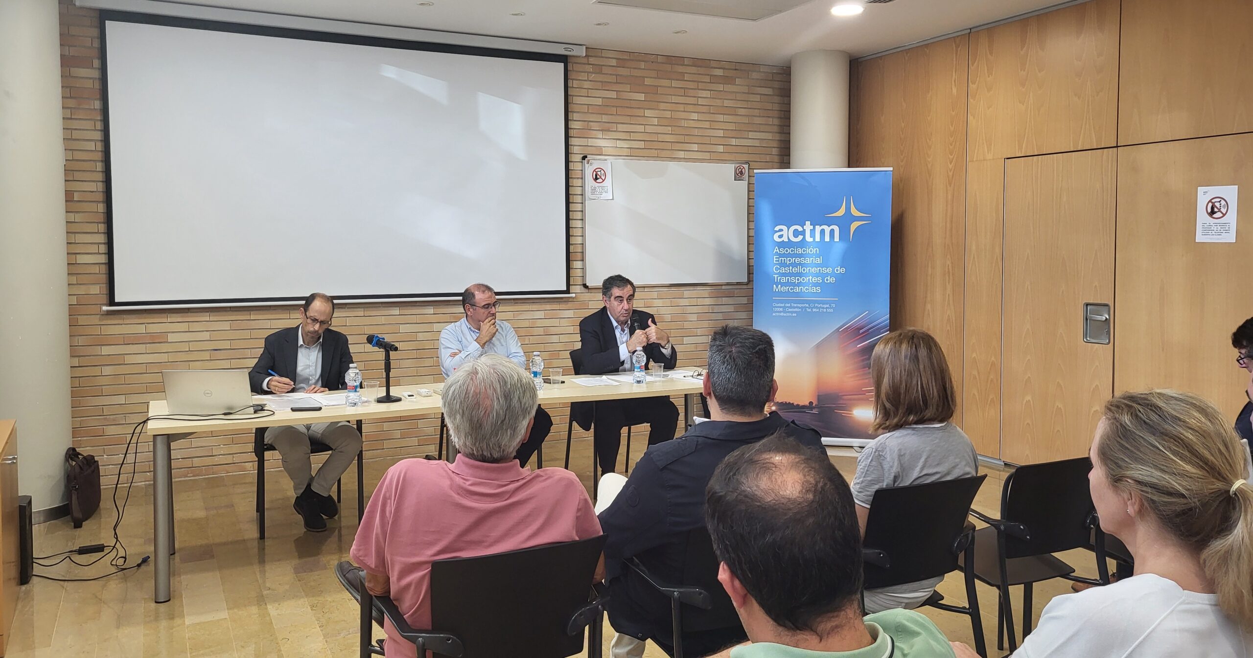 Jornada 44 toneladas Asociación Empresarial de Transporte en Castellón (ACTM)