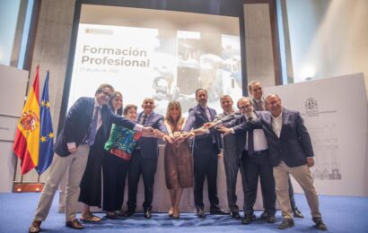 La CETM firma la creación del hub del transporte por carretera para impulsar la formación profesional en el sector La CETM firma la creación del hub del transporte por carretera para impulsar la formación profesional en el sector